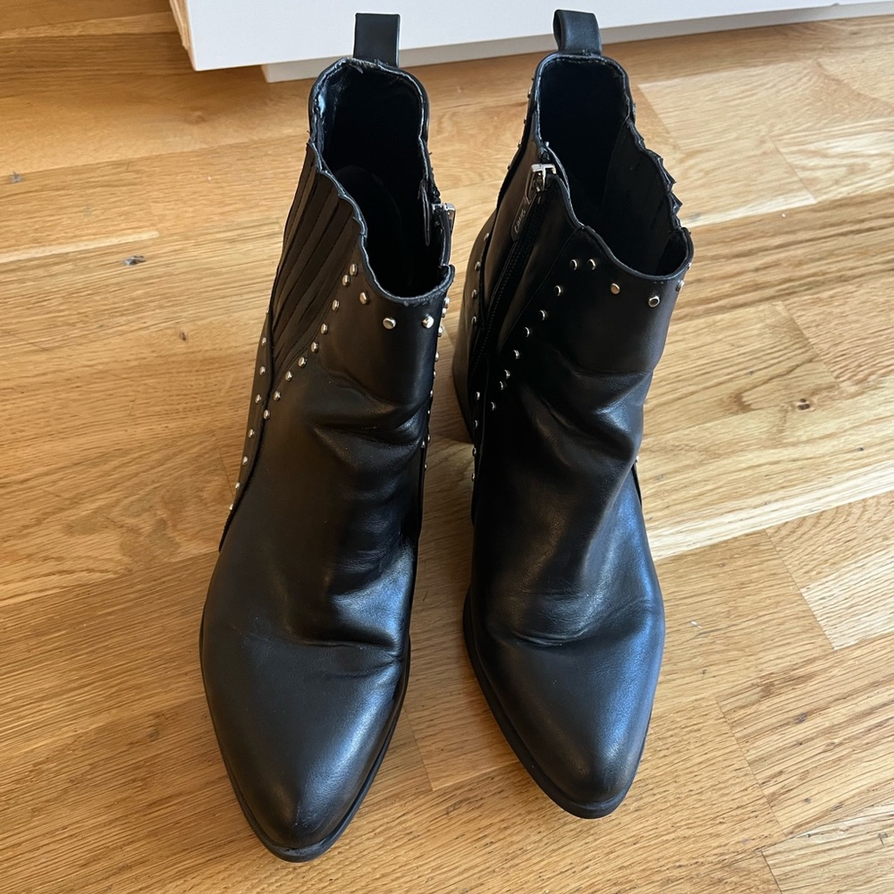Studs Woman Ankle shoes